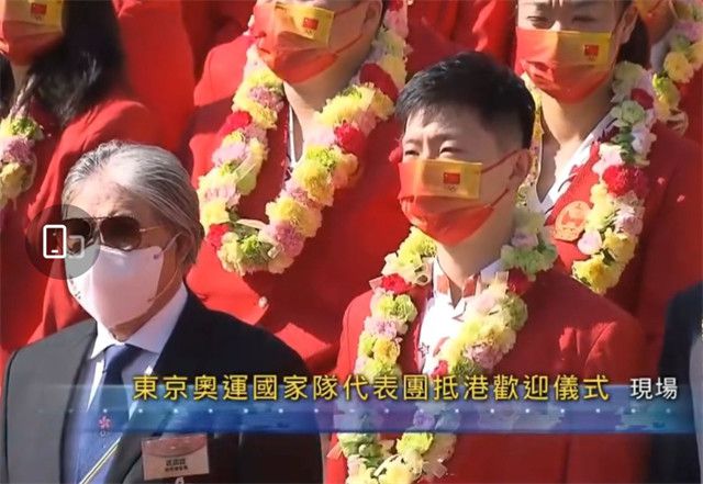 《金刚川》单日票房4760万，累计票房破4亿，稳居榜单第一名。